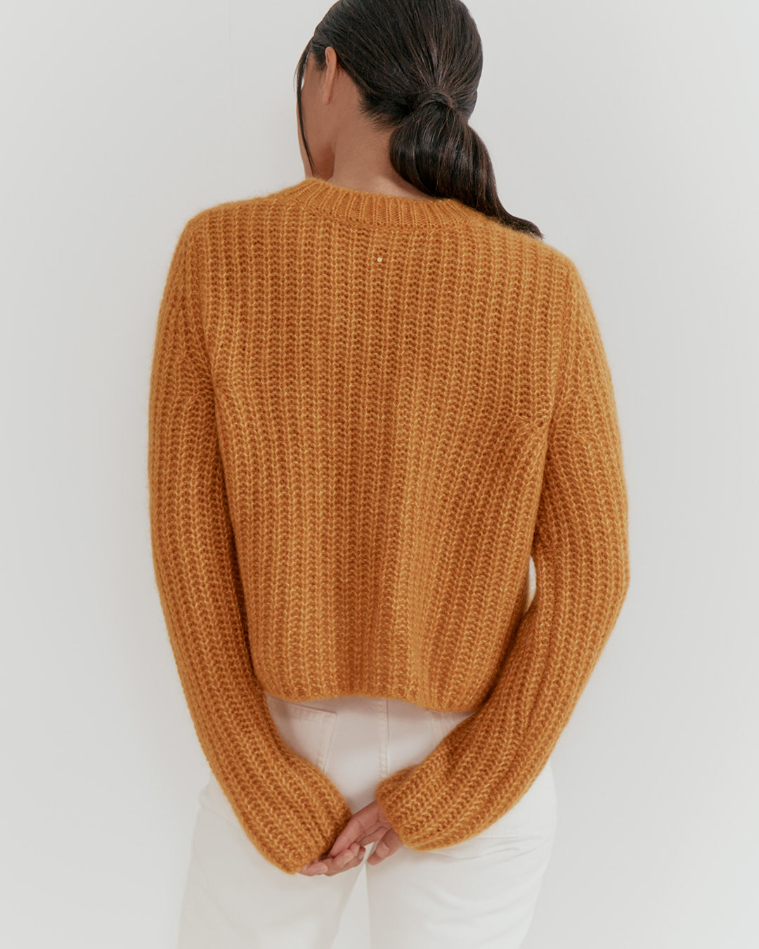 Luxury Alpaca Wool Crewneck Sweater for Women Soft Warm Cozy