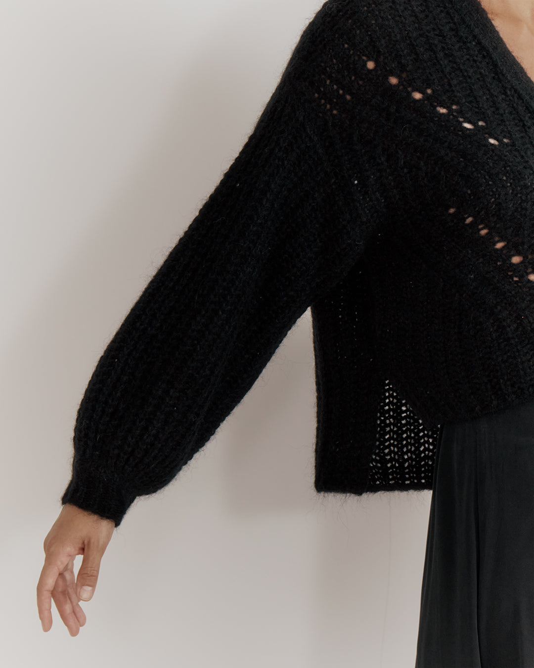 Luxury Alpaca Wool Cropped Cardigan for Women Soft Cozy Warm